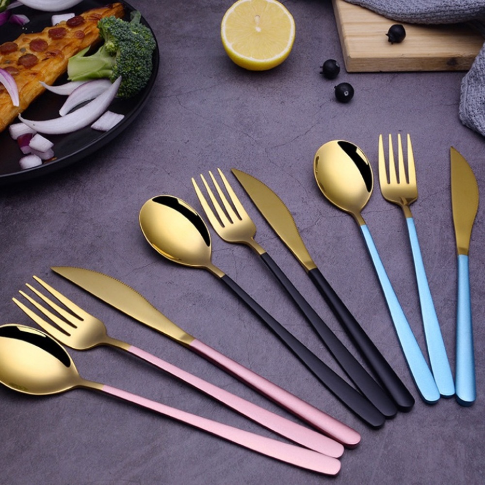 Set of stainless steel cutlery - Picture 5 of 5